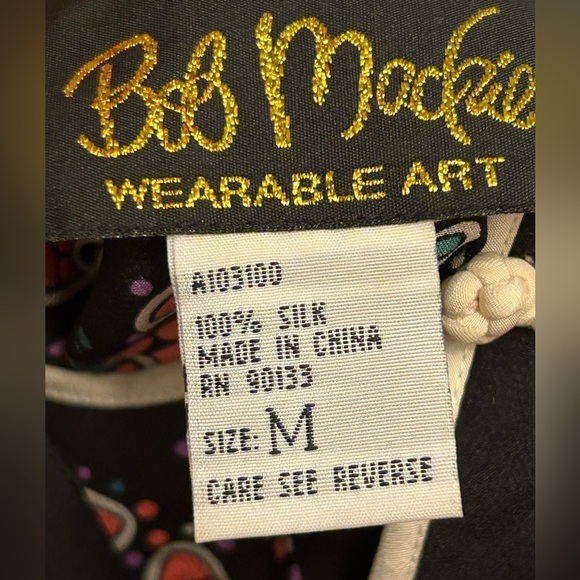 Bob Mackie Coral Blouse with Dragonfly Embroidery - Picture 4 of 8